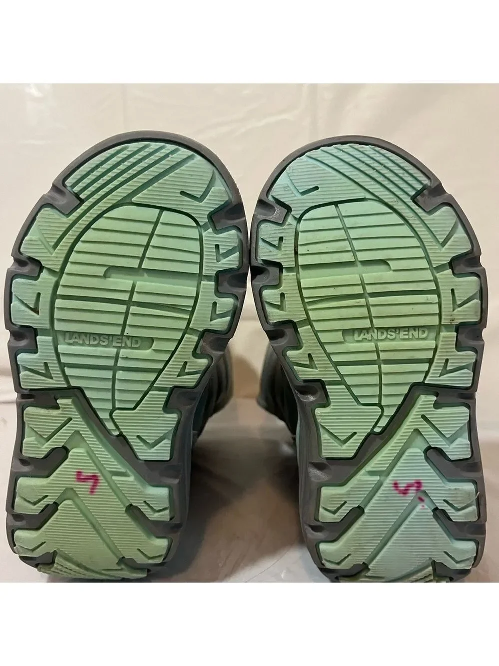 Lands end winter boot size 8